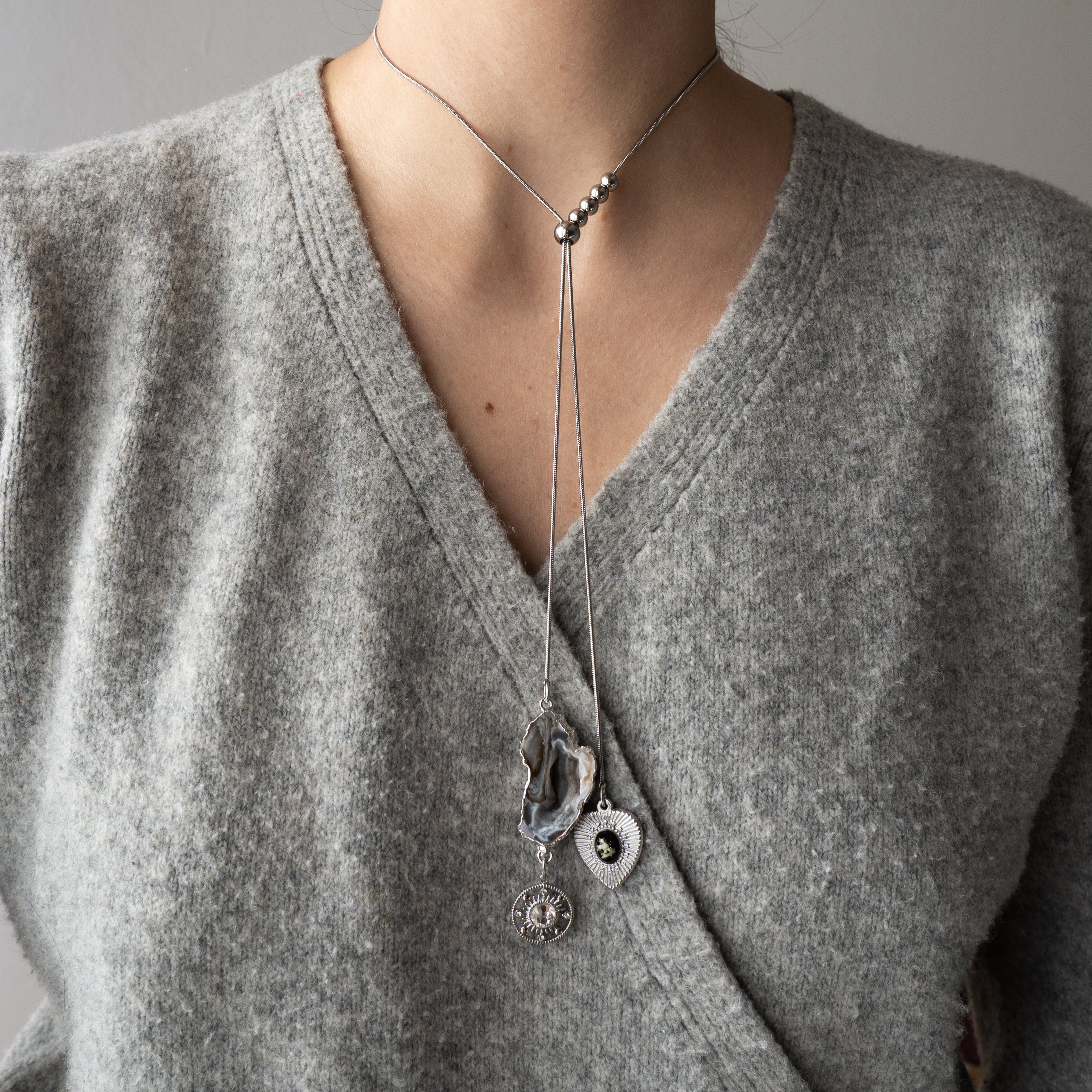 HEART NECKLACE WITH AGATE