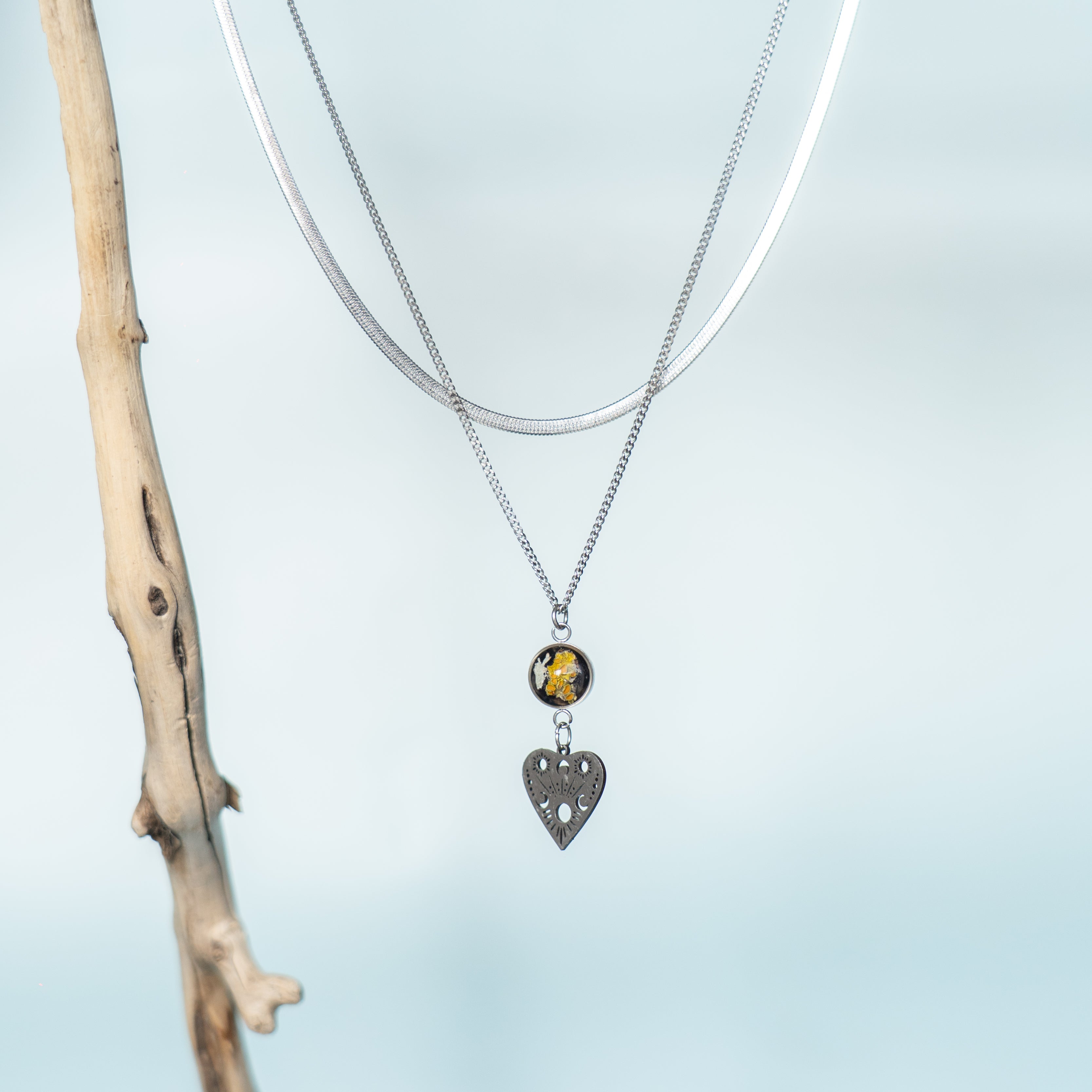 SILVER ARTEMIDE NECKLACES