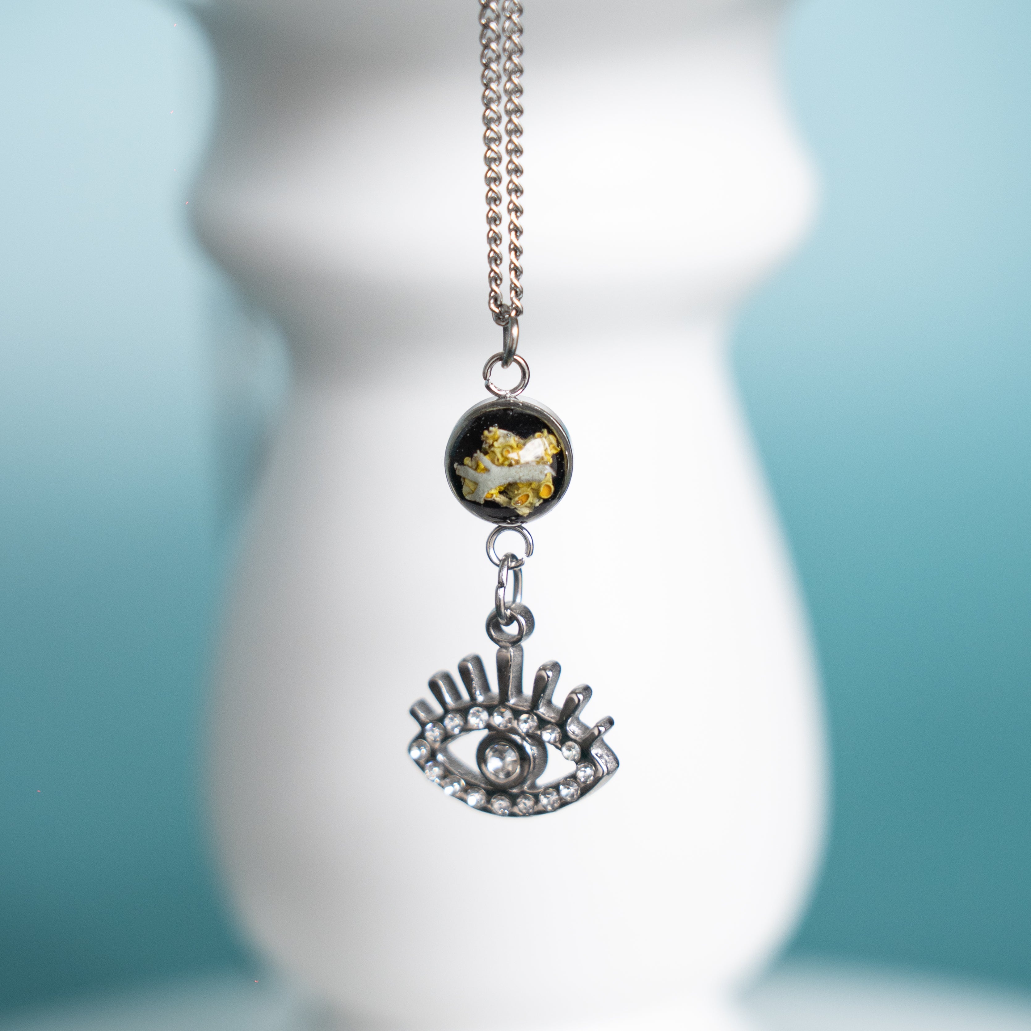 SILVER ARTEMIDE NECKLACES