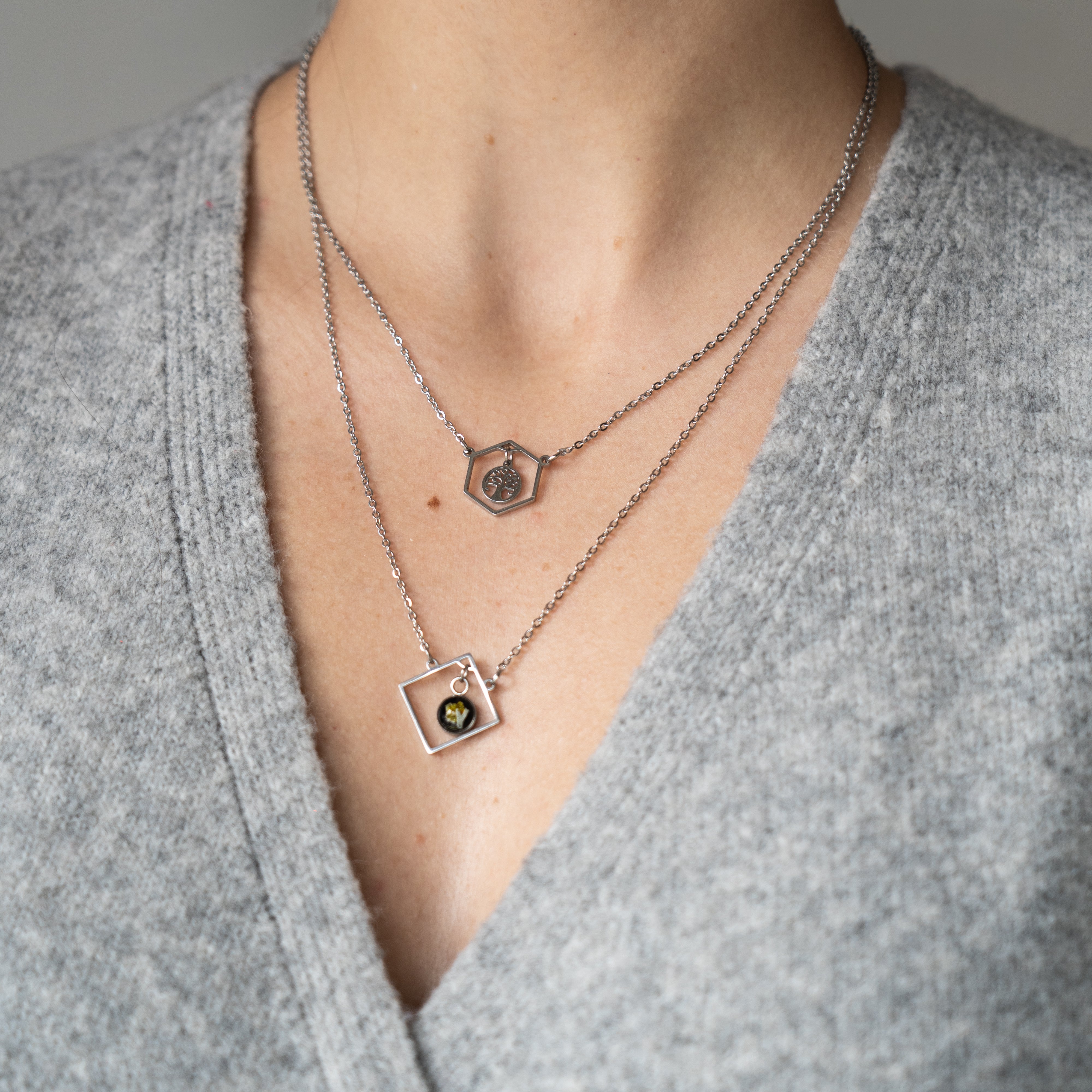 SILVER ARTEMIDE NECKLACES