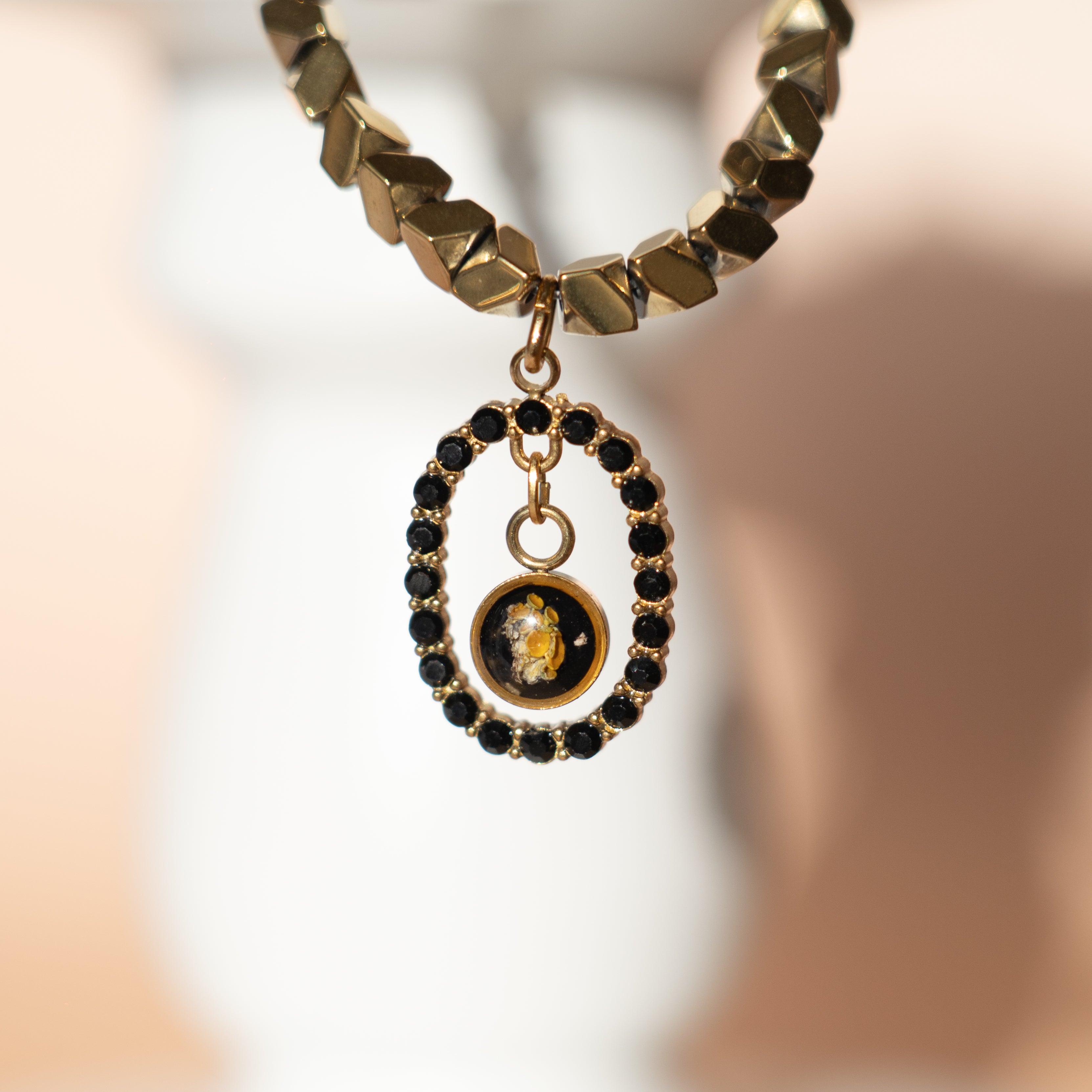 GOLDEN NEMESI NECKLACES