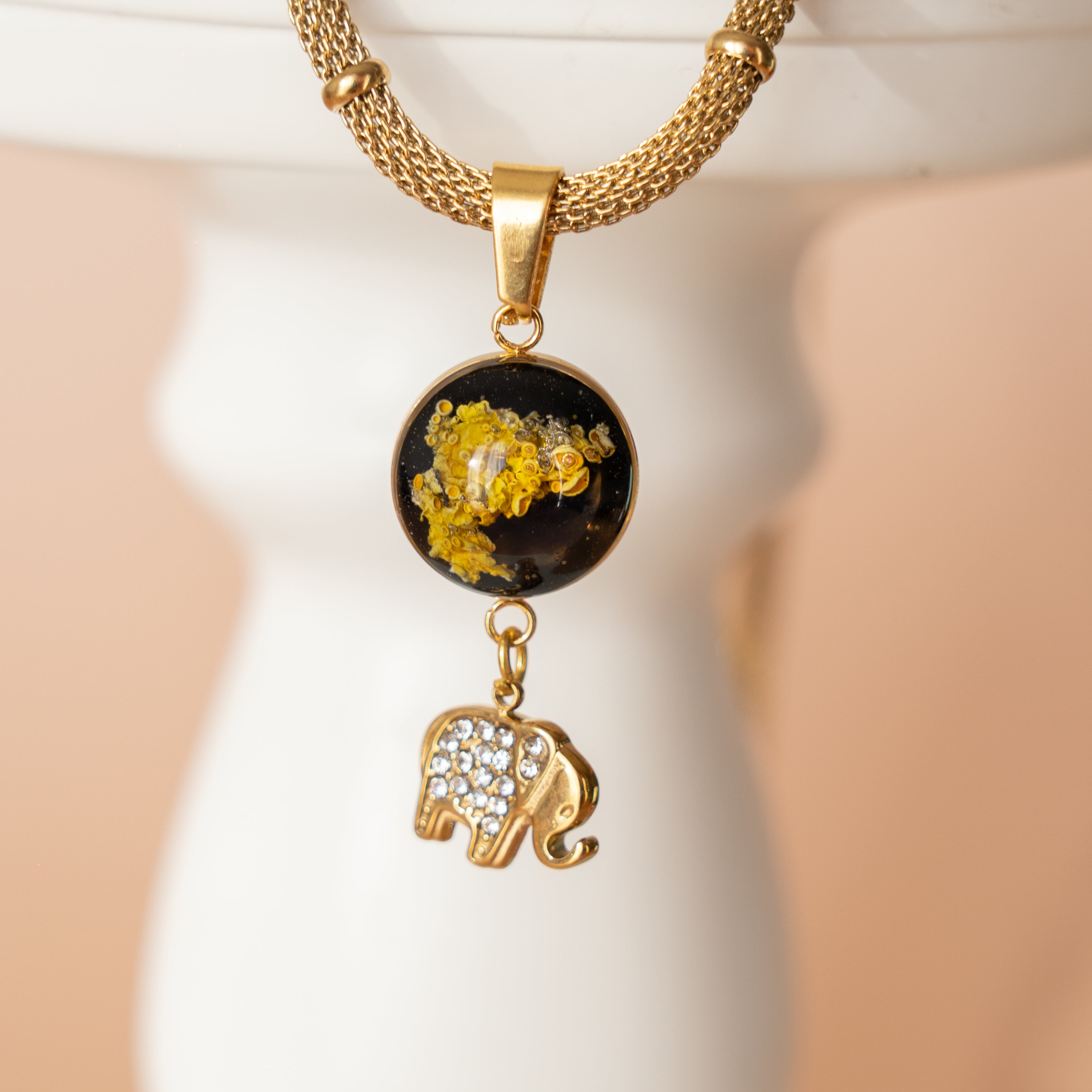 COLLANE INDIRA DORATE