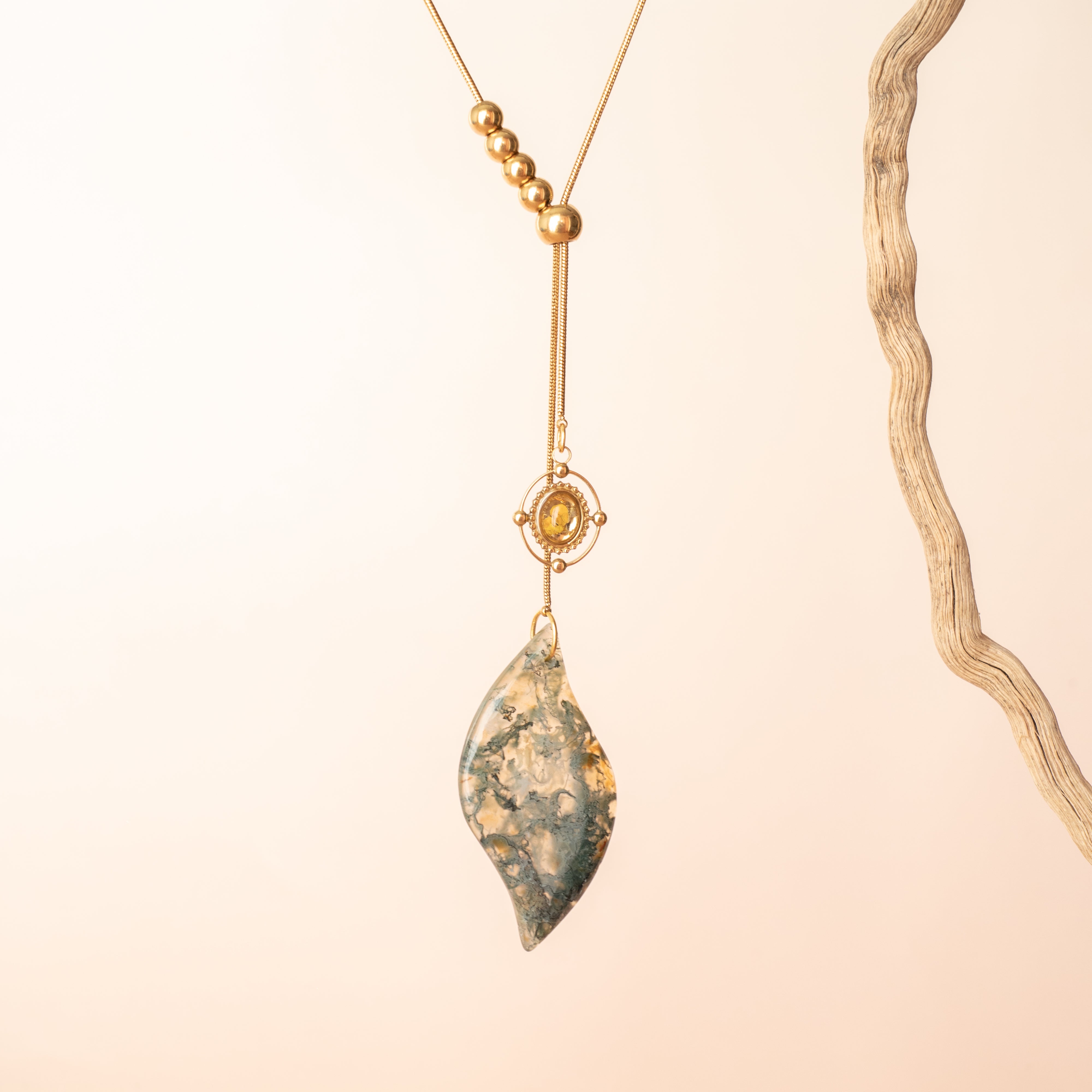 COLLANA SPIRALE OVALE CON AGATA MUSCHIATA