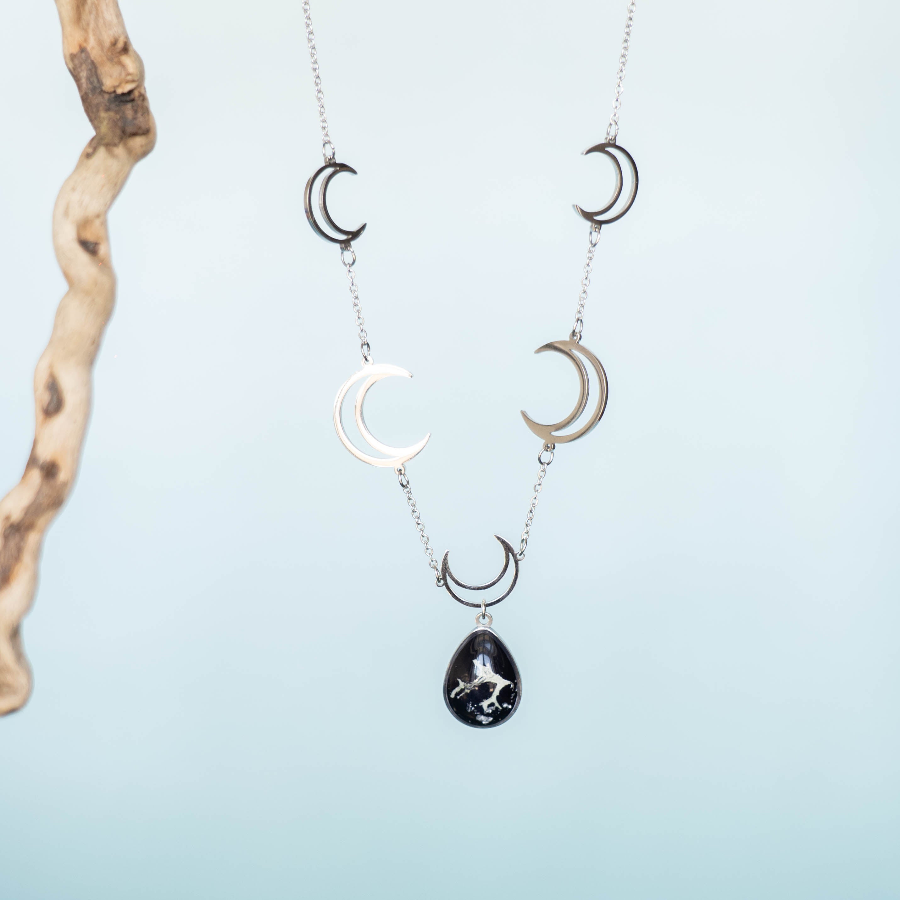 GOLDEN HYPATIA NECKLACES